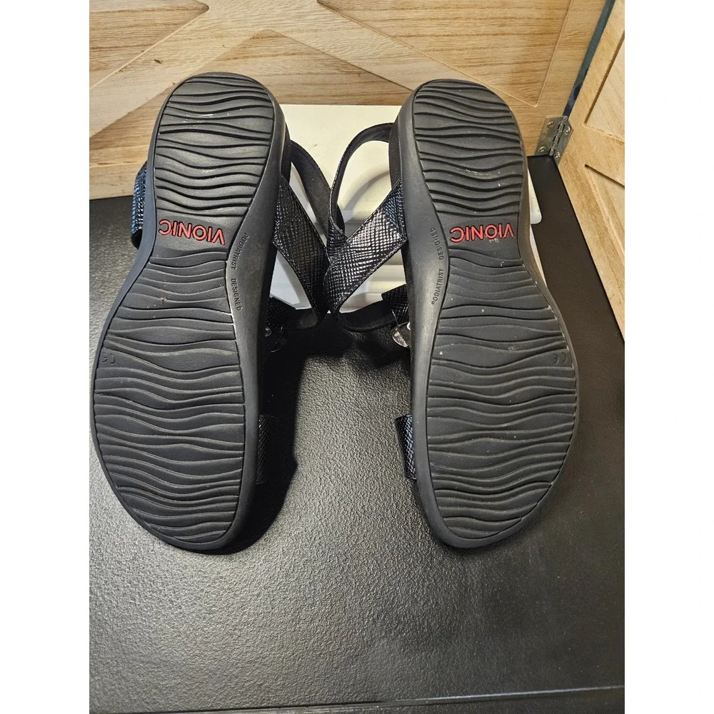 Vionic Slingback Sandals Womens 9.5 Black Farra Metallic Medallion #624
